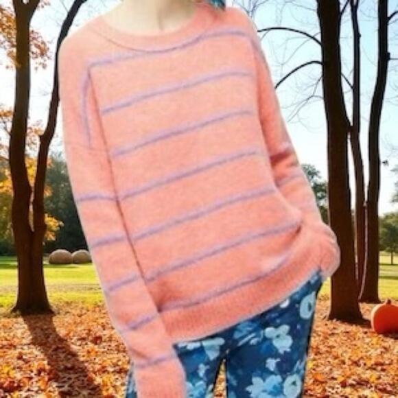 J. Crew Alpaca Blend Soft Cozy Pink Blue Oversized Sweater Size XS - Picture 2 of 6